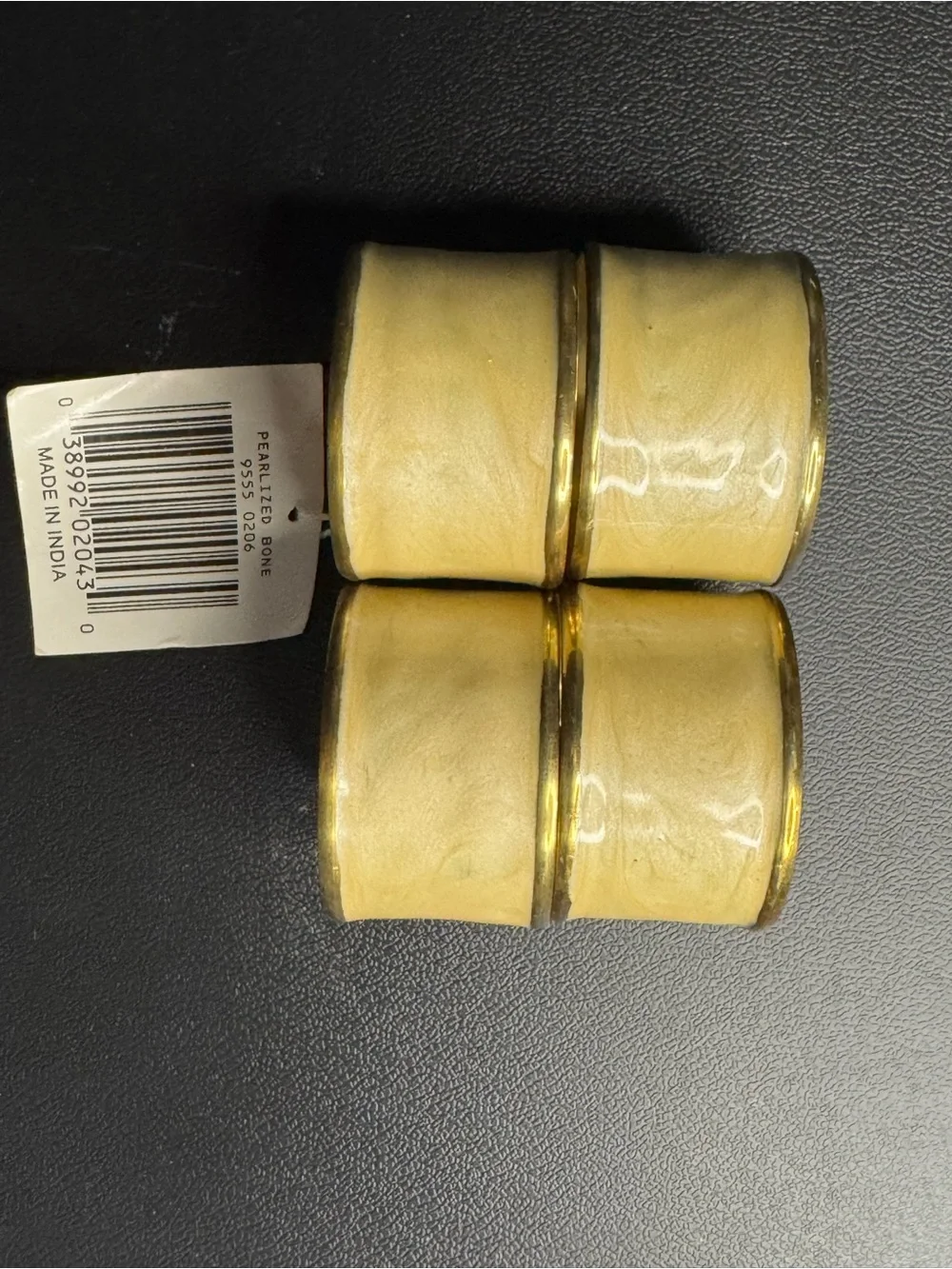 WC Designs Pearlized Bone Napkin Rings Set of 4 Brass Trim Ivory Beige New